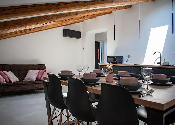 דירה Apartmaji Na Placu Rence