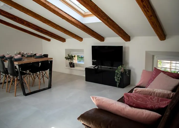 דירה Apartmaji Na Placu