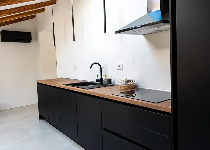 Apartmaji Na Placu דירה Rence