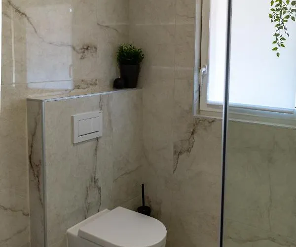 דירה Apartmaji Na Placu Rence